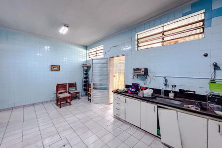 Casa à venda com 250m², 5 quartos e 4 vagasCozinha