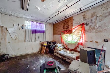 Casa à venda com 250m², 5 quartos e 4 vagasQuarto de Serviço 2