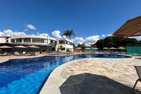 Apartamento para alugar com 37m², 1 quarto e sem vaga Apartamento para alugar com 37m², 1 quarto e sem vagaÁrea comum - Piscina
