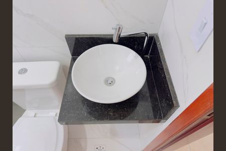 Apartamento para alugar com 55m², 3 quartos e 1 vaga Apartamento para alugar com 55m², 3 quartos e 1 vagaBanheiro