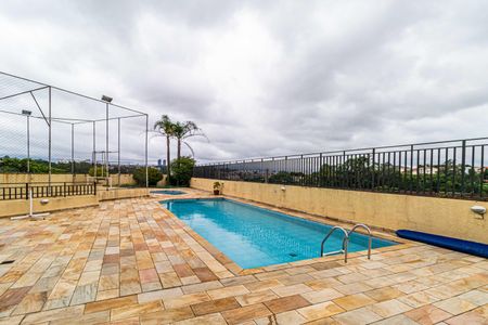 Apartamento à venda com 56m², 2 quartos e 2 vagas Apartamento à venda com 56m², 2 quartos e 2 vagasÁrea comum - Piscina