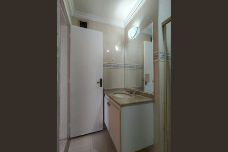 Apartamento para alugar com 67m², 2 quartos e 1 vagaBanheiro Corredor