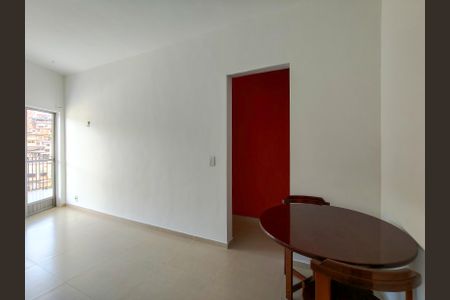 Apartamento para alugar com 67m², 2 quartos e 1 vagaSala