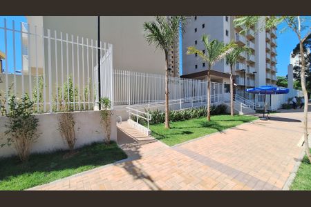 Apartamento à venda com 28m², 1 quarto e 1 vaga Apartamento à venda com 28m², 1 quarto e 1 vagaFachada