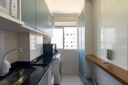 Apartamento para alugar com 55m², 2 quartos e 1 vaga Apartamento para alugar com 55m², 2 quartos e 1 vagaCozinha e Área de Serviço