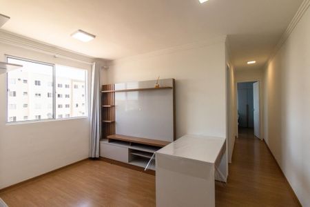 Sala de apartamento para alugar com 2 quartos, 55m² em Uberaba, Curitiba