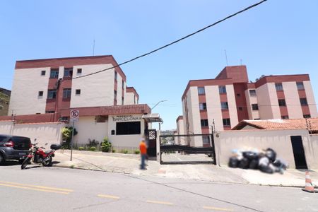 Apartamento à venda com 55m², 2 quartos e 1 vagaFachada