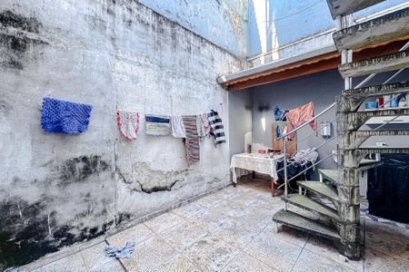 Casa para alugar com 20m², 1 quarto e sem vaga Casa para alugar com 20m², 1 quarto e sem vagaÁrea externa