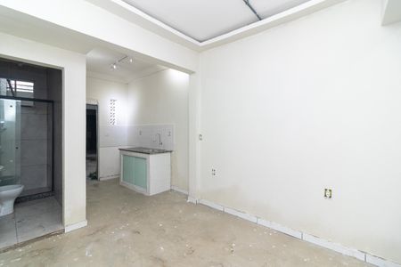 Sala de casa para alugar com 1 quarto, 45m² em Cascadura, Rio de Janeiro