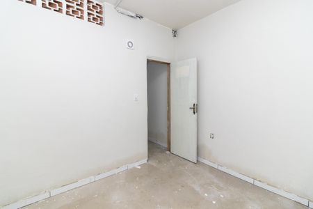 Quarto de casa para alugar com 1 quarto, 45m² em Cascadura, Rio de Janeiro