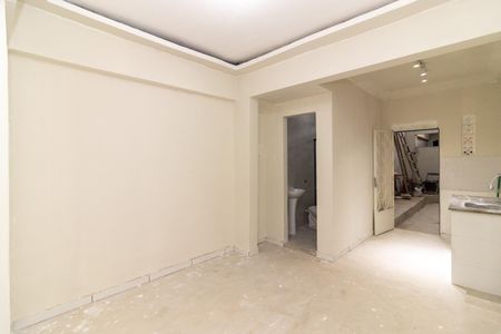 Casa para alugar com 1 quarto, 45m² em Cascadura, Rio de Janeiro