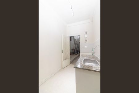 Casa para alugar com 1 quarto, 45m² em Cascadura, Rio de Janeiro