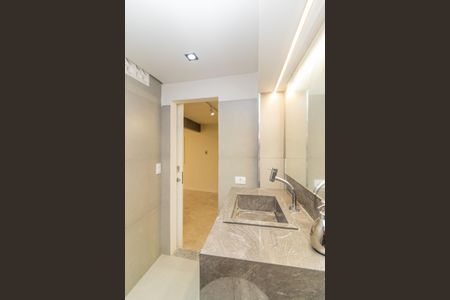 Banheiro de casa para alugar com 1 quarto, 70m² em Cascadura, Rio de Janeiro