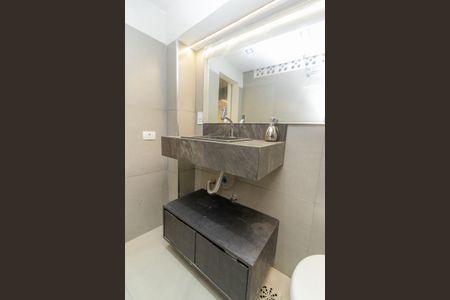 Banheiro de casa para alugar com 1 quarto, 70m² em Cascadura, Rio de Janeiro