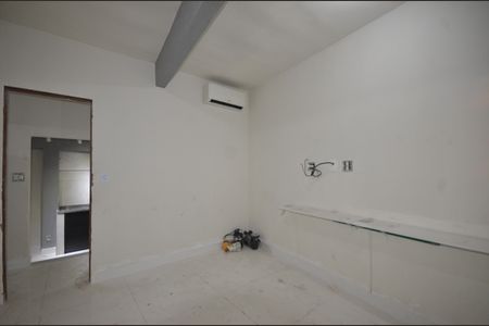 Quarto de casa para alugar com 1 quarto, 70m² em Cascadura, Rio de Janeiro