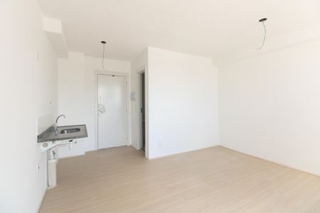 Studio à venda com 25m², 1 quarto e sem vaga Studio à venda com 25m², 1 quarto e sem vagaStudio - Sala e Quarto