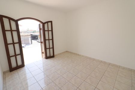 Casa à venda com 76m², 3 quartos e 2 vagasQuarto 1