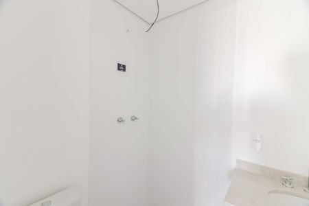 Apartamento à venda com 83m², 3 quartos e 2 vagasBanheiro