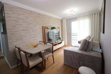 Sala de apartamento à venda com 2 quartos, 60m² em Jardim Roberto, Osasco