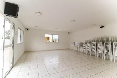 Apartamento para alugar com 48m², 2 quartos e 1 vagaÁrea comum - Salão de festas