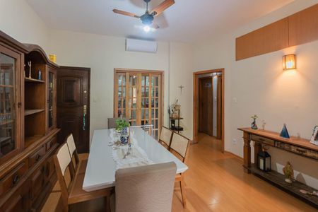 Apartamento à venda com 85m², 3 quartos e 1 vagaSala