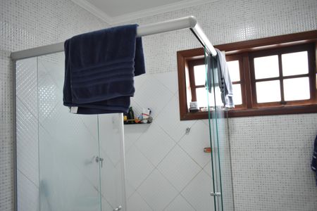 Casa à venda com 308m², 4 quartos e 4 vagasBanheiro da Suíte 1