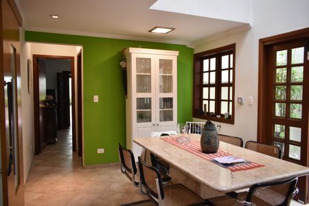 Casa à venda com 308m², 4 quartos e 4 vagasSala de Jantar