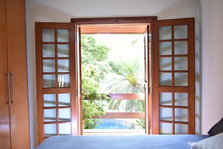 Casa à venda com 308m², 4 quartos e 4 vagasSuíte 2