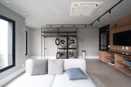 Apartamento à venda com 50m², 2 quartos e 2 vagas Apartamento à venda com 50m², 2 quartos e 2 vagasLavanderia