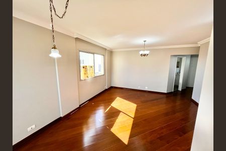 Apartamento para alugar com 110m², 3 quartos e 2 vagasSala