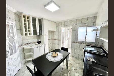 Apartamento para alugar com 110m², 3 quartos e 2 vagasCozinha