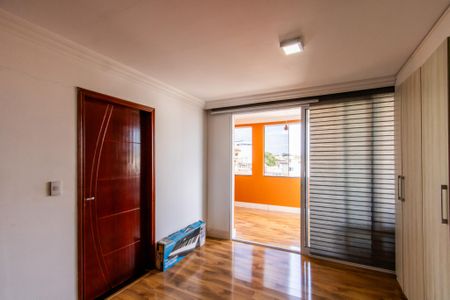 Casa à venda com 220m², 2 quartos e 6 vagasSuite 1