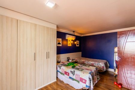 Casa à venda com 220m², 2 quartos e 6 vagasSuite 1