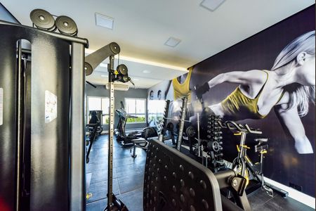 Casa de condomínio à venda com 190m², 3 quartos e 7 vagasÁrea comum - Academia