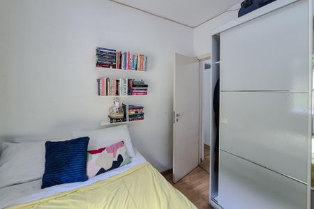 Casa de condomínio à venda com 190m², 3 quartos e 7 vagasQuarto 2