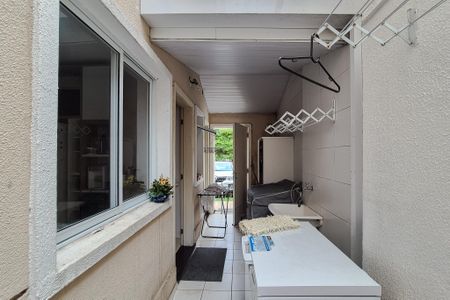 Casa de condomínio à venda com 190m², 3 quartos e 7 vagasÁrea de Serviço