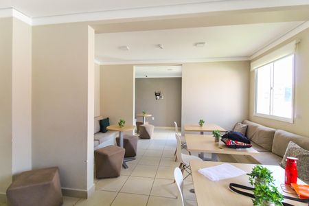 Apartamento para alugar com 32m², 2 quartos e sem vagaÁrea comum - Salão de festas