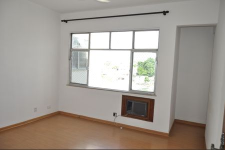 Apartamento para alugar com 2 quartos, 65m² em Quintino Bocaiúva, Rio de Janeiro