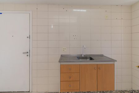 Apartamento à venda com 48m², 2 quartos e 1 vaga Apartamento à venda com 48m², 2 quartos e 1 vagaCozinha