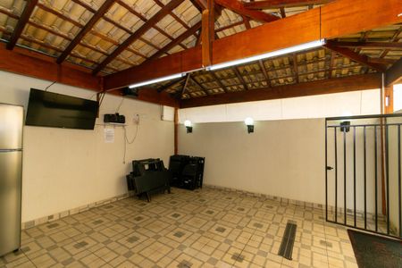 Apartamento à venda com 48m², 2 quartos e 1 vaga Apartamento à venda com 48m², 2 quartos e 1 vagaÁrea comum - Churrasqueira