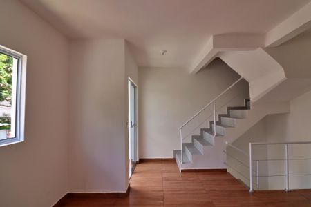 Casa à venda com 90m², 2 quartos e 1 vagaSala 