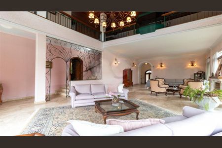 Casa à venda com 4 quartos, 853m² em Jardim Petropolis, São Paulo