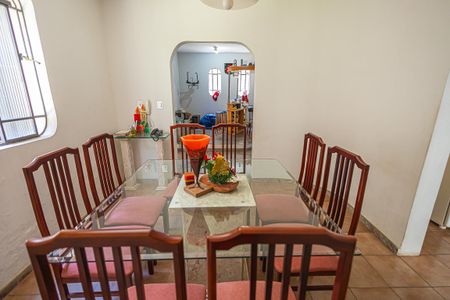 Casa à venda com 376m², 3 quartos e 2 vagascopa