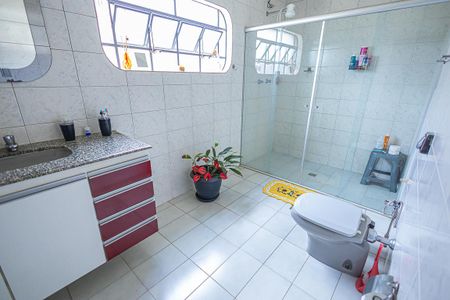 Casa à venda com 376m², 3 quartos e 2 vagasbanheiro
