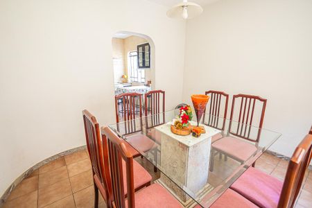 Casa à venda com 376m², 3 quartos e 2 vagascopa