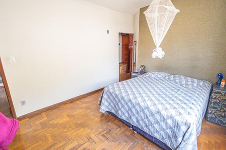 Casa à venda com 376m², 3 quartos e 2 vagasquarto 1 / suite