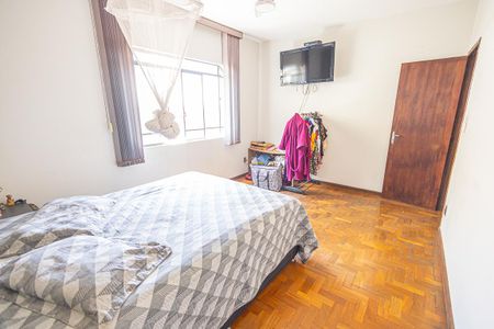 Casa à venda com 376m², 3 quartos e 2 vagasquarto 1 / suite