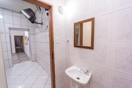 Casa para alugar com 100m², 3 quartos e sem vagaBanheiro Social