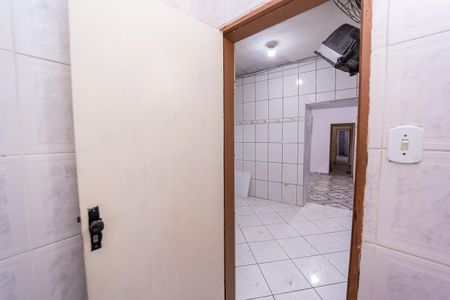 Casa para alugar com 100m², 3 quartos e sem vagaBanheiro Social