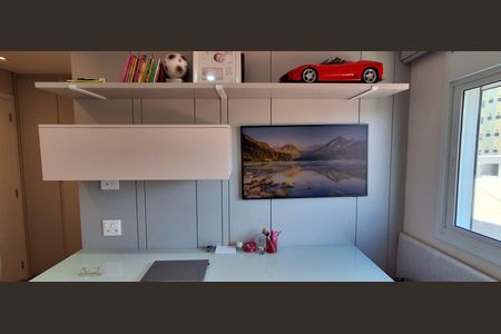 Apartamento à venda com 83m², 2 quartos e 2 vagasSuíte 2